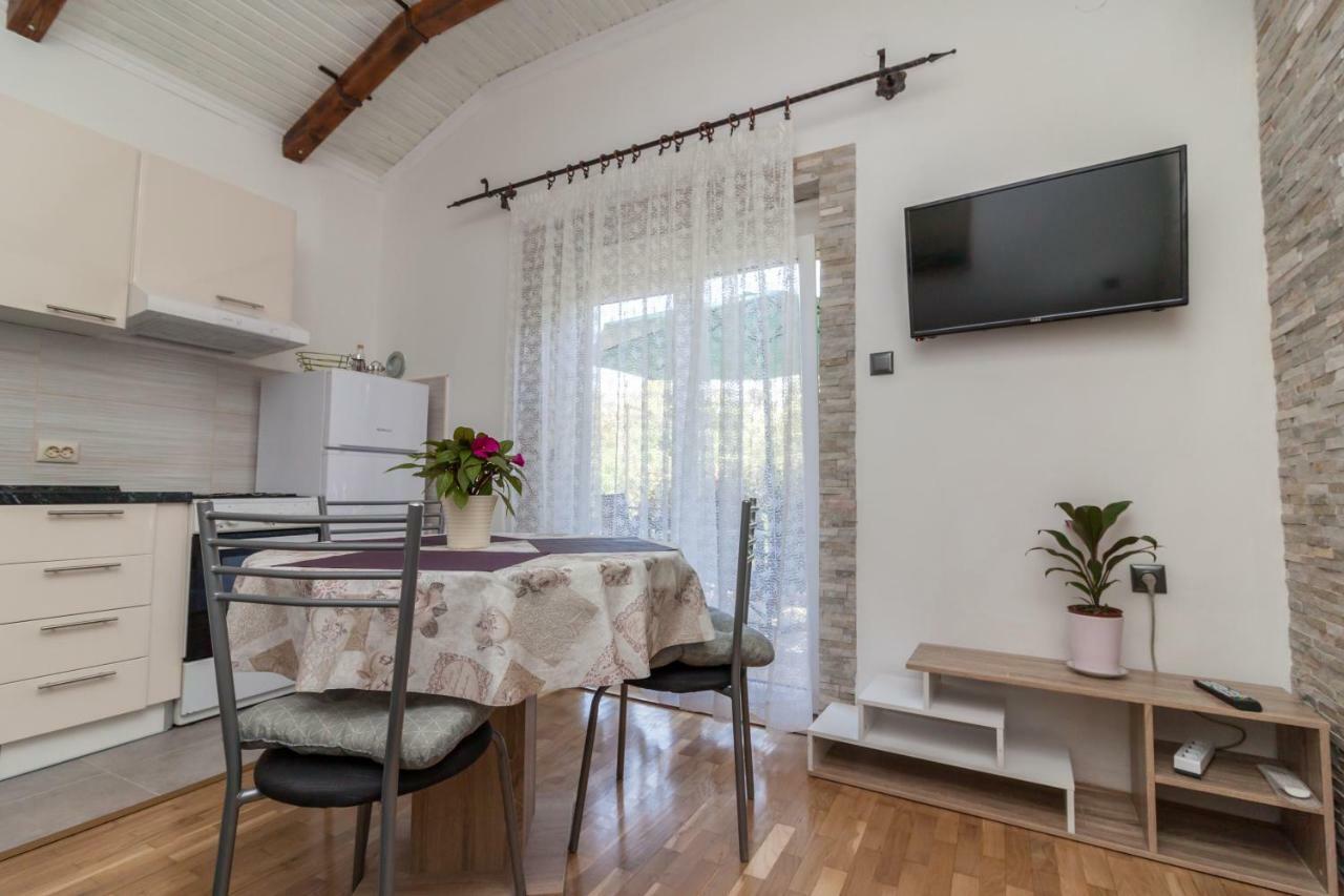 Apartment Laurel Rijeka Bagian luar foto